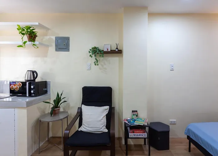Minimalist Pad Up & Maginhawa Area Fast Wifi