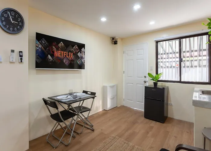 Minimalist Pad Up & Maginhawa Area Fast Wifi * Manila
