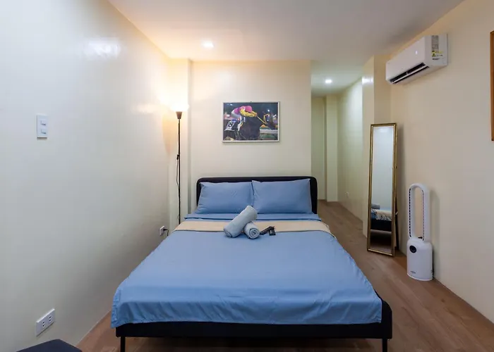 Apartment Minimalist Pad Up & Maginhawa Area Fast Wifi Manila