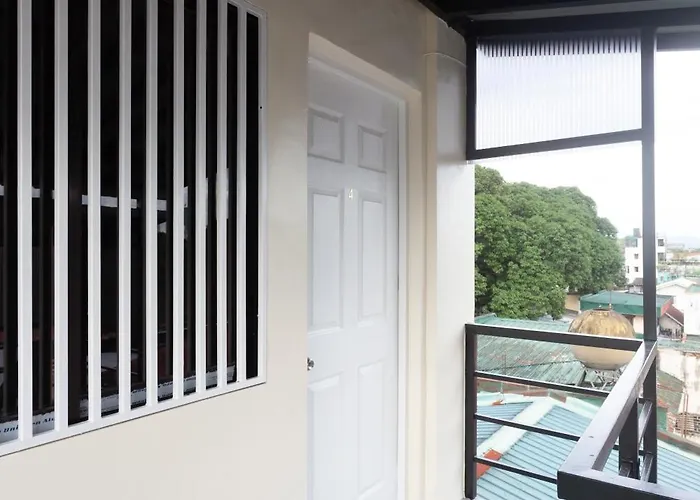 Minimalist Pad Up & Maginhawa Area Fast Wifi